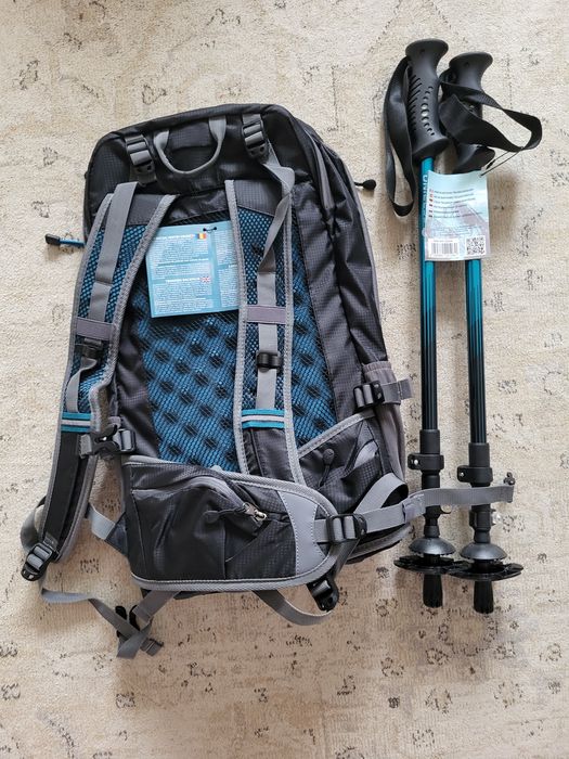 Rucsac de drumetie si bete de telescopice FERRINO