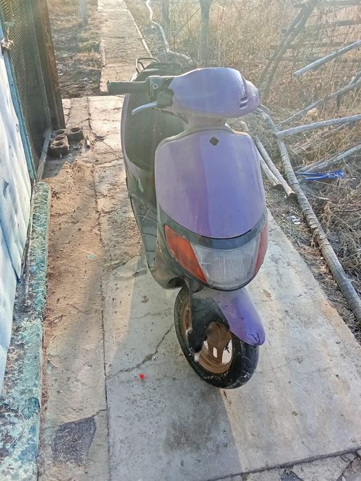 Продам мопед Сузуки летс 1