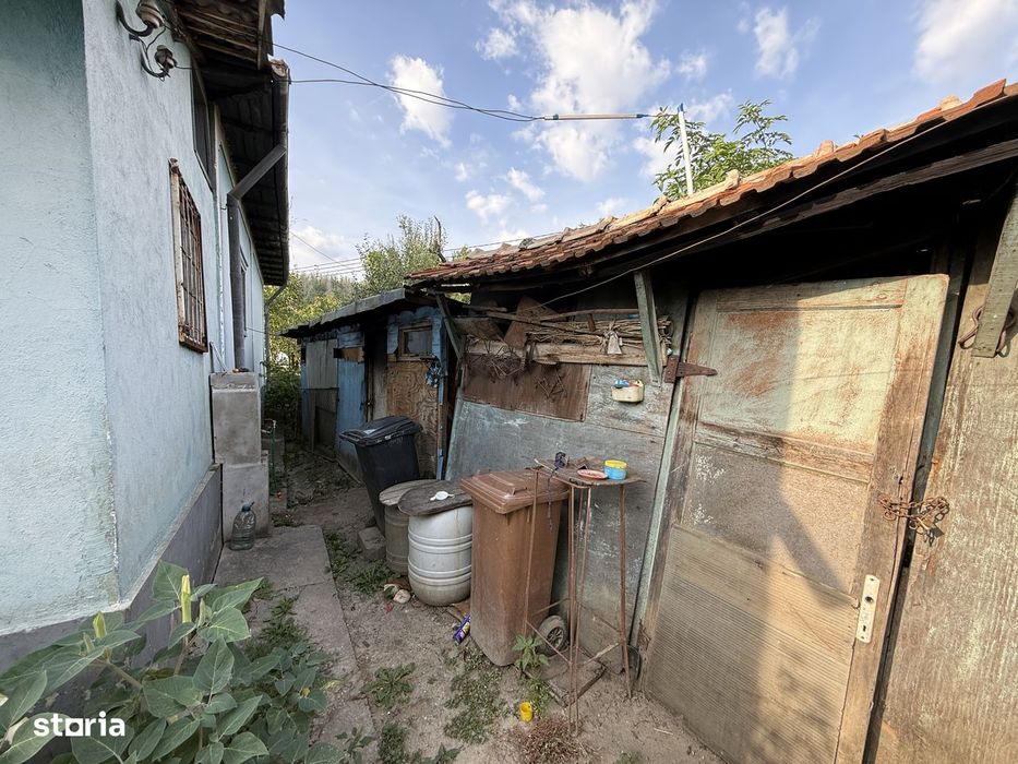 Vand Casa Batraneasca + Teren 1754 mp Com. Malureni Sat Bunești Argeș
