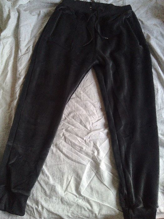 Pantaloni de trening din catifea