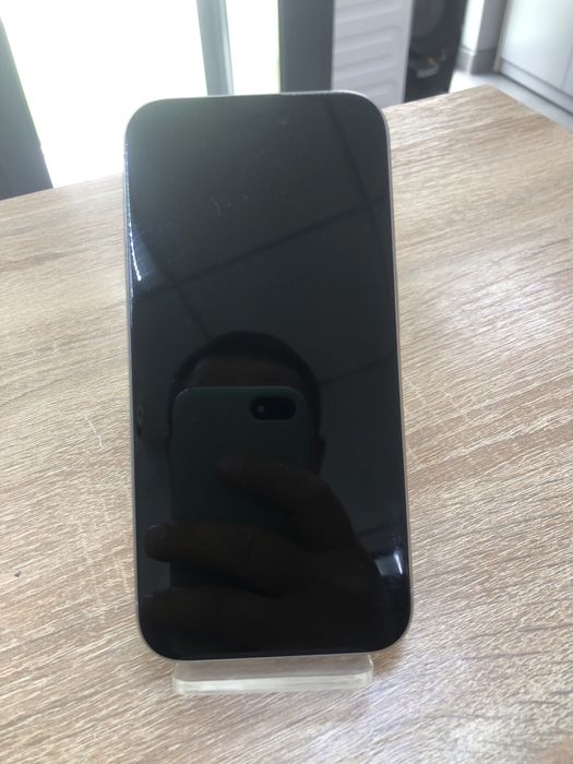 iphone 15 pro 128 gb (A4)