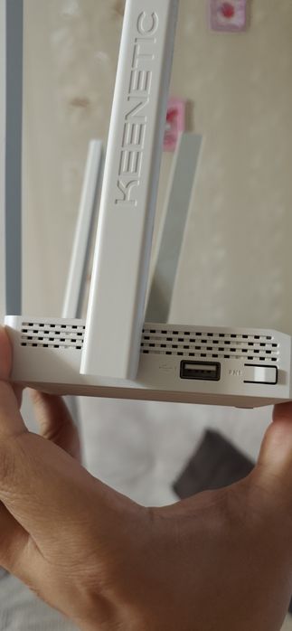 Wi-Fi роутер Keenetic.