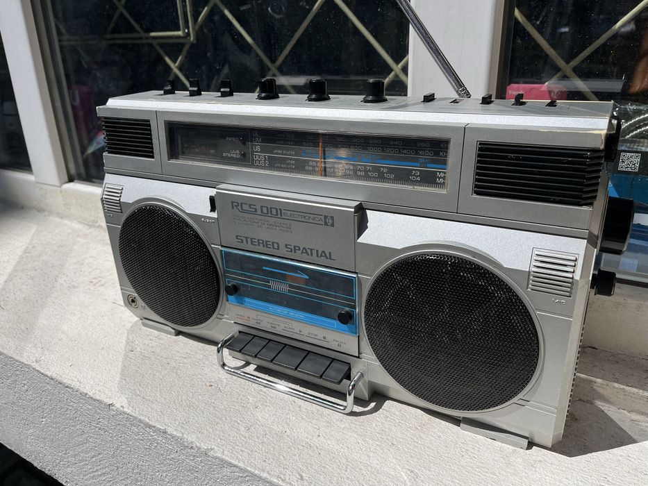 Radio vechi românesc de colecție Stereo Spatia RCS 001