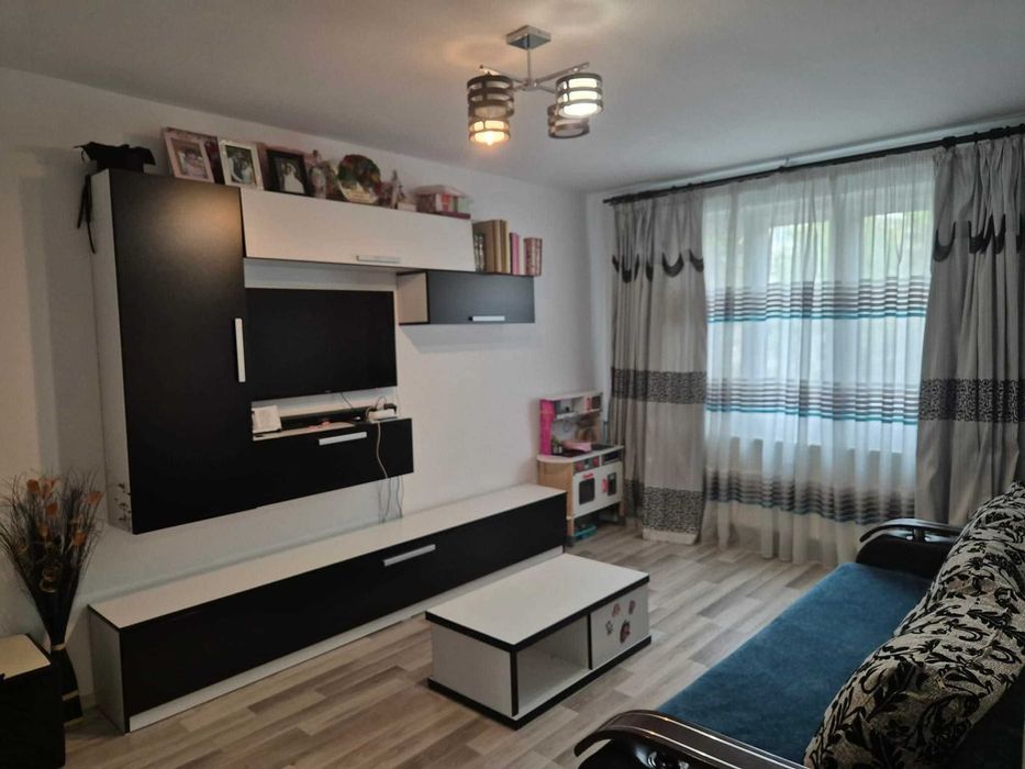 Apartament cu 2 camere de inchiriat , zona Rahova