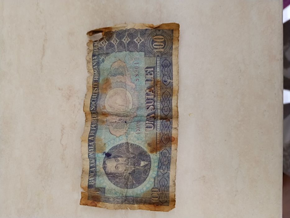 Vând bancnota 100 lei vechii 1966