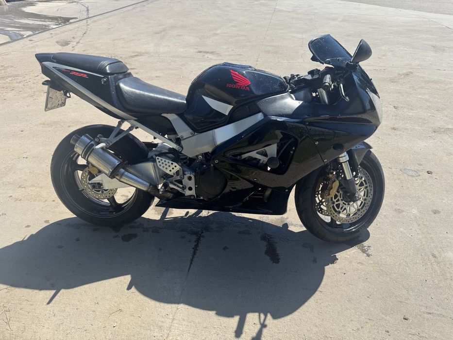 Хонда 929 rr 2004 г.