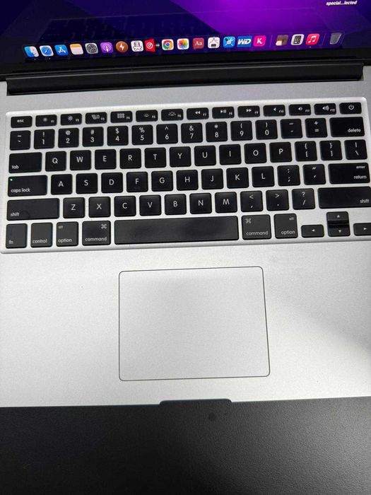 Macbook Pro 2015 A1398 i7 16 GB RAM 512 SSD