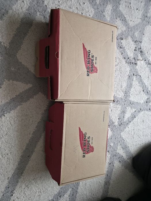 Продам новую спец обувь Red Wing