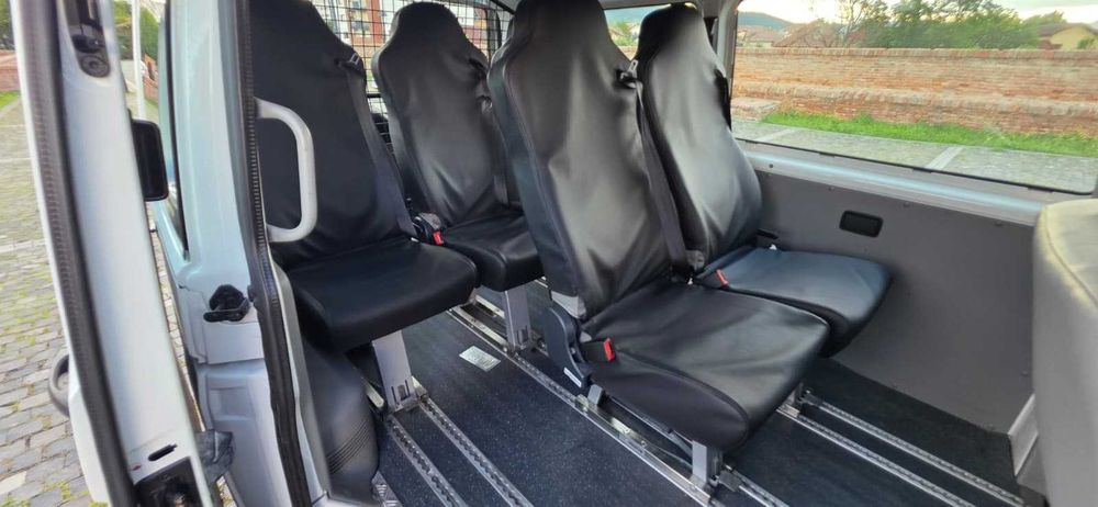 VW Transporter T5 Kombi 4Motion, automat, 8 locuri, 2.0 TDI, 2014