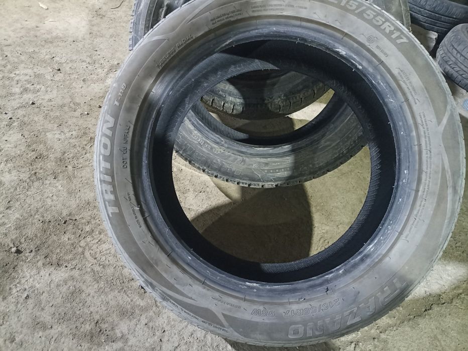 Продам два комплекта зима лето 17/55/215