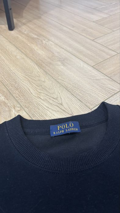 Свитшот черная polo