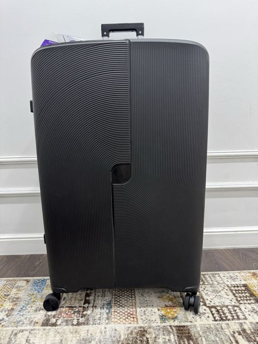 Большой чемлодан