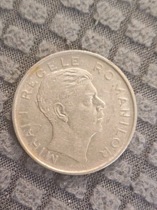 Moneda 100 Lei 1943 cu chipul Regelui Mihai