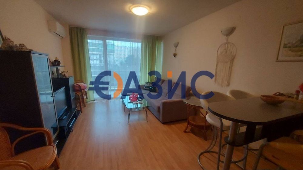 Продава се Двустаен апартамент в к.к. Слънчев бряг - 64 кв.м за 582 €/кв.м - Снимка #9