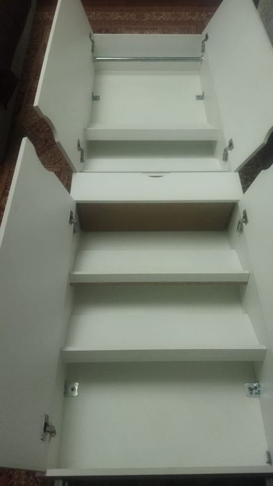 Продам обувница 5000 тенге