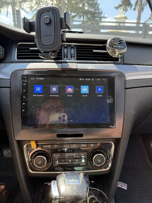 Navi Android Skoda Superb 2 dedicata