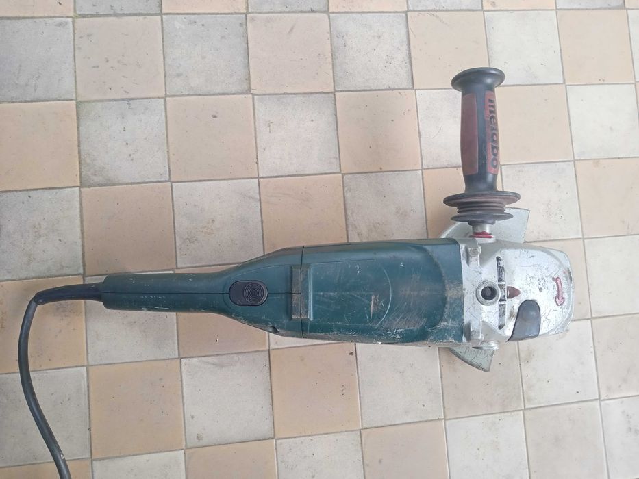 Vând flex mare marca metabo