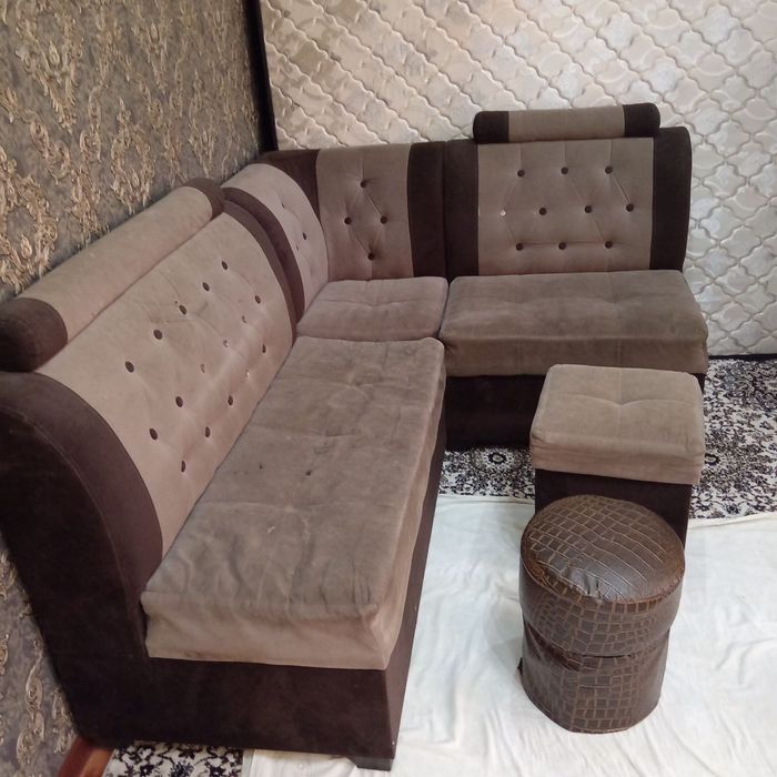 Ugalok sotiladi yaxshi sastayanida