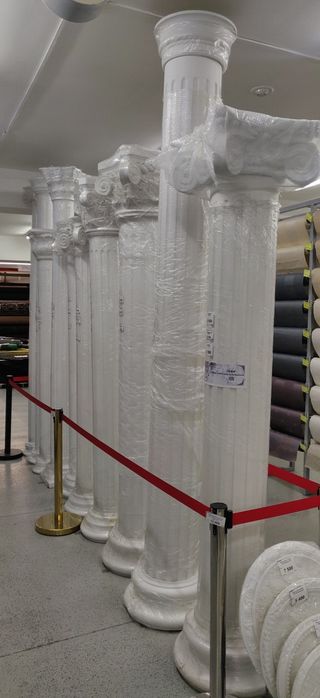 Колонна декоративная, лепнина