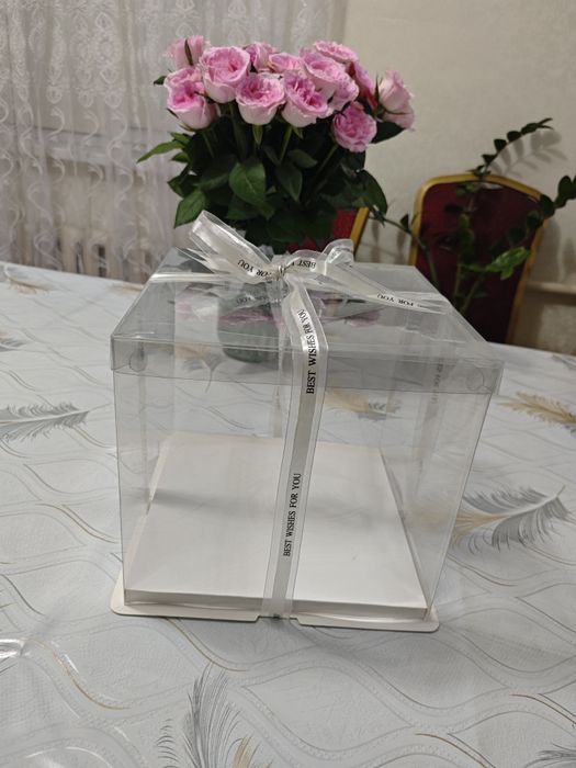 Подарочный коробка