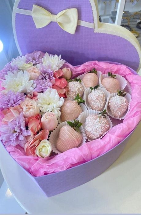 Клубника в шоколаде, оригинальный подарок