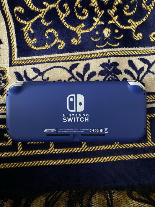Nintendo switch lite