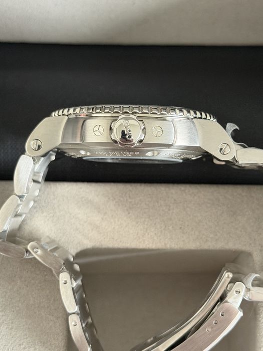 Oris automatic новые 43 мм синий