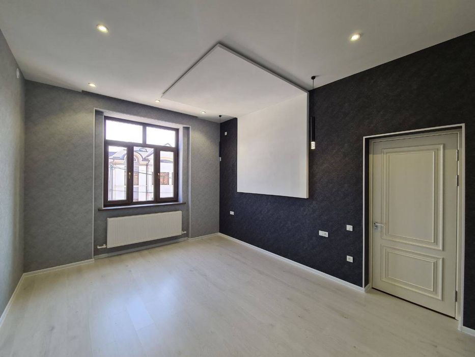 Продаётся дом Центр Луначарского на 4,5 сотках