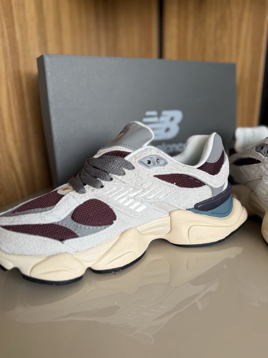 New Balance 9060