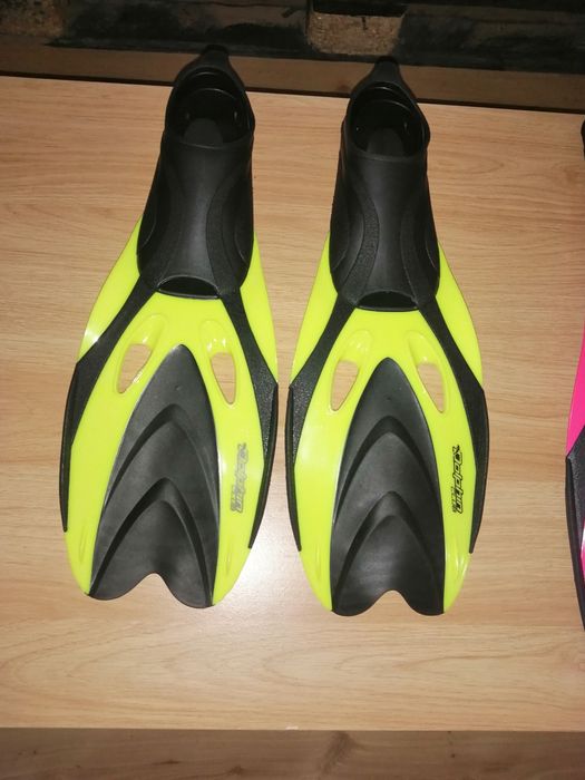 Маска за гмуркане и плавници