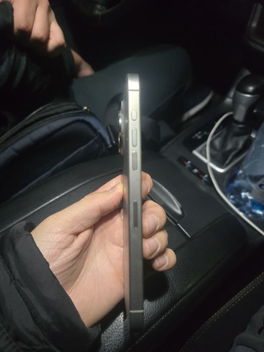 Срочно iPhone 15 pro max 256gb