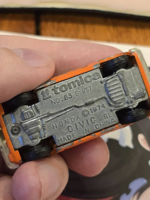 Машинка Honda civic 1974 tomica