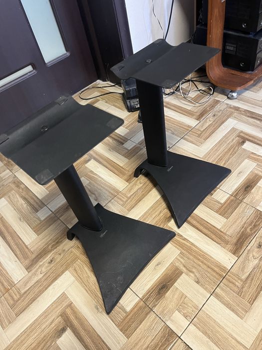 Stative pentu boxe podea sau raft