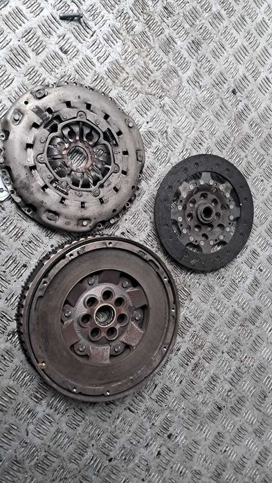 kit ambreiaj Renault Megane 1.9 DCI cod motor F9Q870