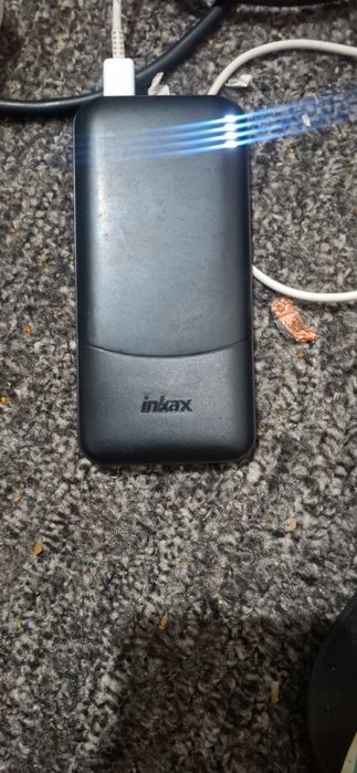 Powerbank sotiladi xolati juda yaxshi  10000 Amper