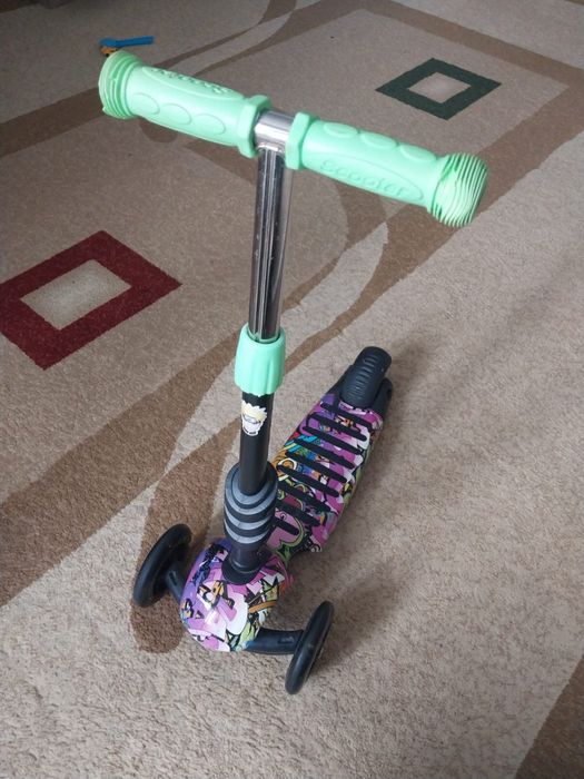 Самокат  детский