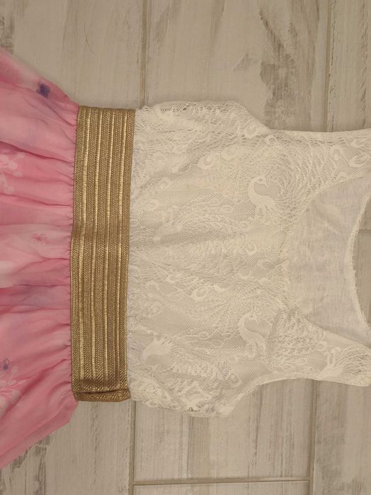 Ефирна детска рокля - 9 години