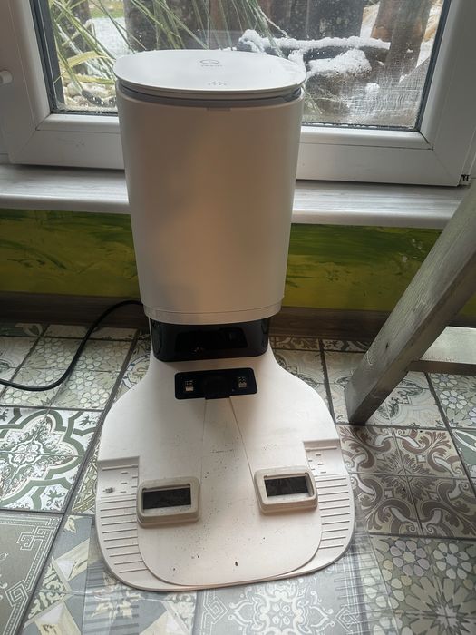 Прахосмукачка робот 2 в 1