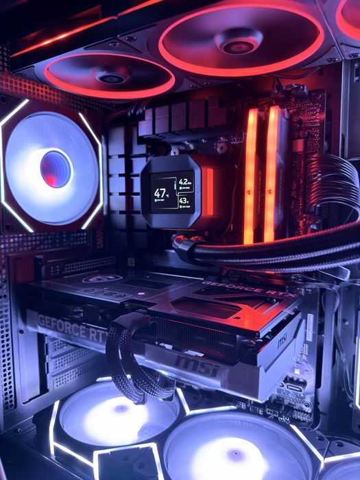 GAMING PC RYZEN 7 9800X3D RTX 5070 12GB VENTUS 2X / 32GB DDR5 RAM 6000MHz/ 1TB M.2 SSD