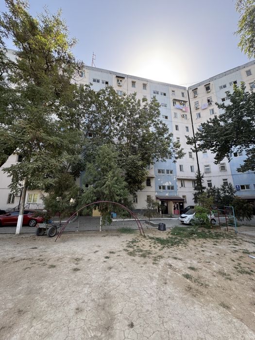 Fursat! Ashxobod parki yonida uy sotiladi