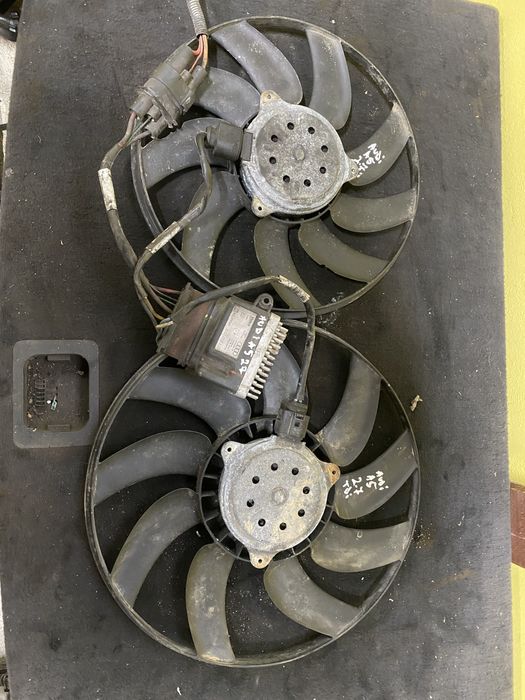Electroventilatoare Audi A5 2.7 TDI V6 2007/2012 Pret 800 lei