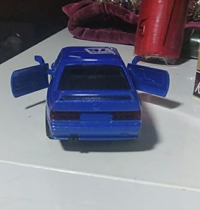 Продам машинку БМВ.