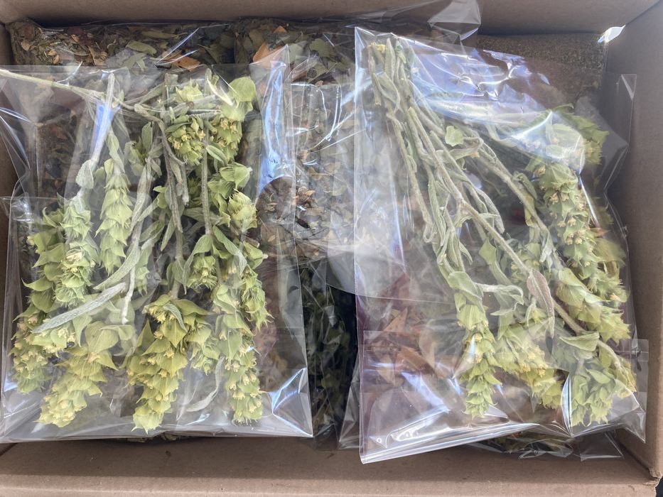 Дивата Билкова Ферма, чайове билки подправки  плодове