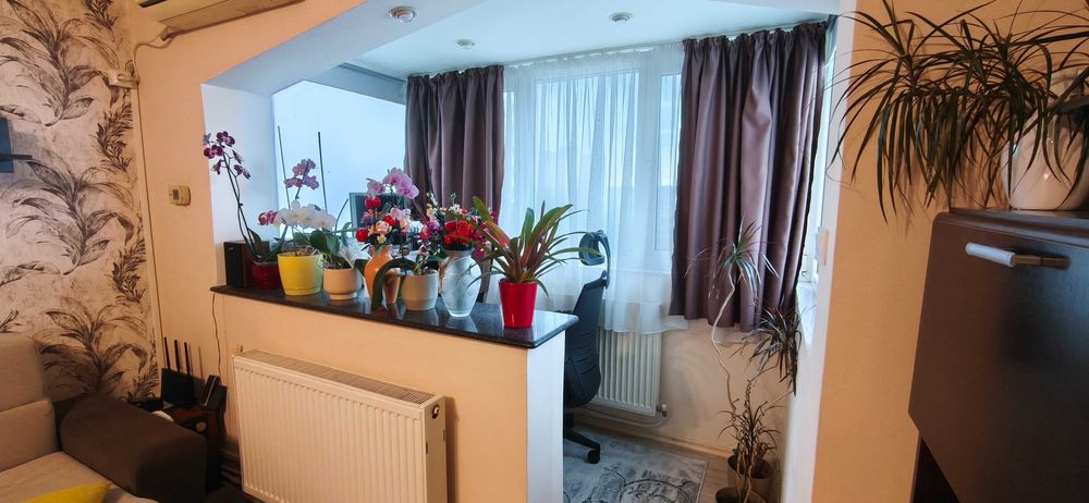Apartament 2 camere semidecomandat, Bacău, str.Cornisa Bistritei
