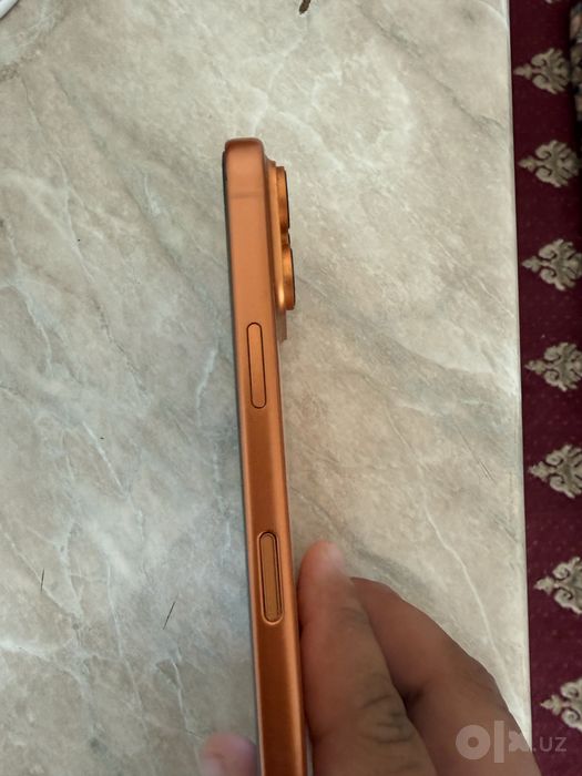 Iphone 17 pro sotiladi dubai