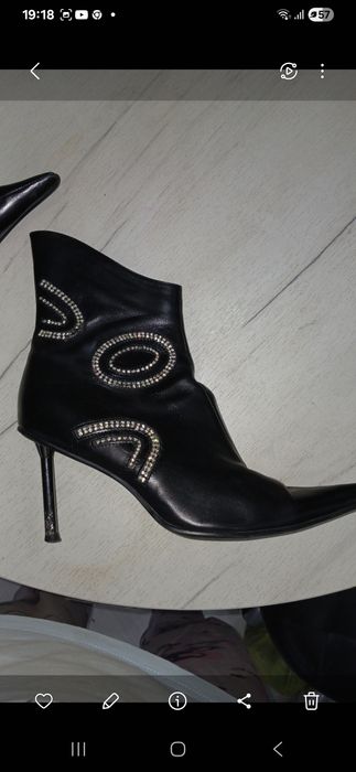 Ботильоны кожаные