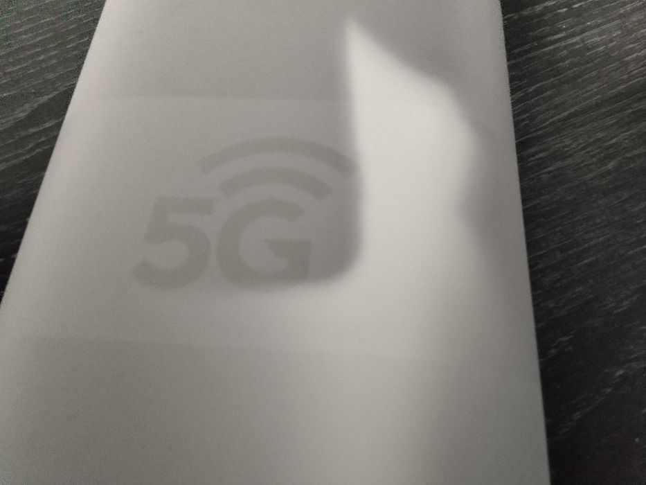 страхотен ултра бърз 5G СИМ рутер за мобилен интернет на Иетел