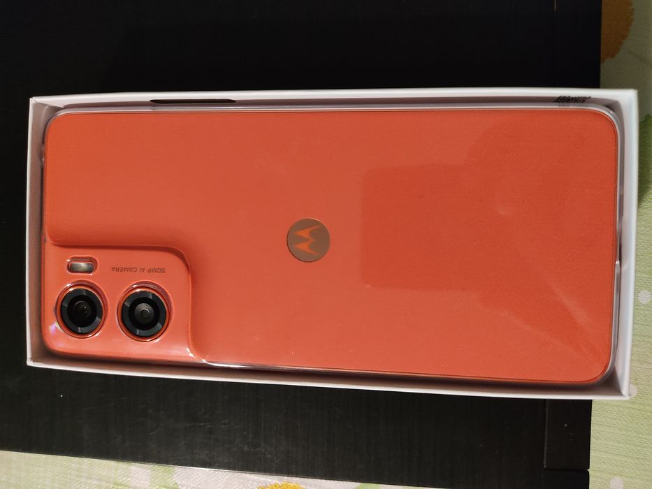 Продавам Moto G06