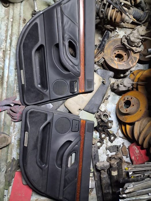 Дверные карты е38