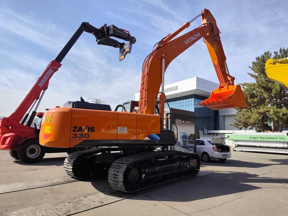 Гидравлический экскаватор Hitachi ZX330-5A